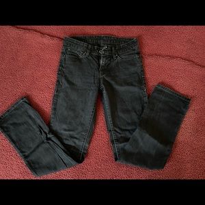 LEVI’S Women Jeans; size 25x30
